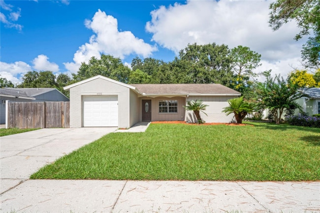 Building Photo - 4932 Hi Vista Cir
