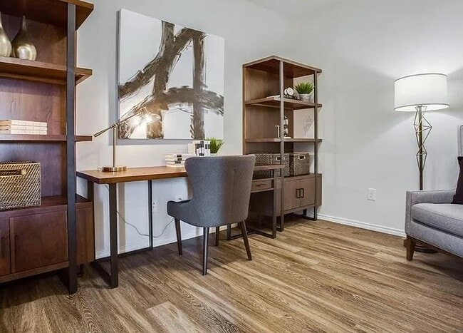 Foto del edificio - 10473 Pineland Dr