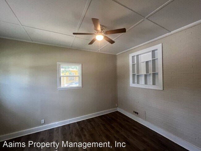Foto del edificio - 3 br, 1 bath House - 1050 Rulnick Street