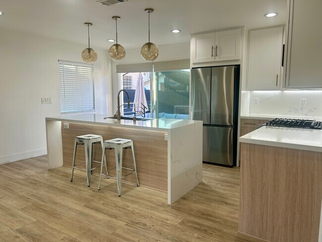 Foto del edificio - 3121 W 134th St