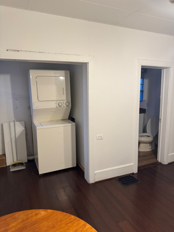 Foto del edificio - 252 W 3rd St