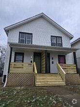 Building Photo - 2736 Grace St