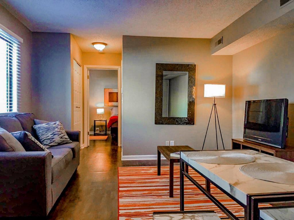Foto principal - 940 W Wood St