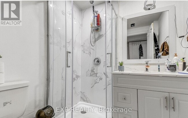 Photo du bâtiment - 127 Worthington Ave