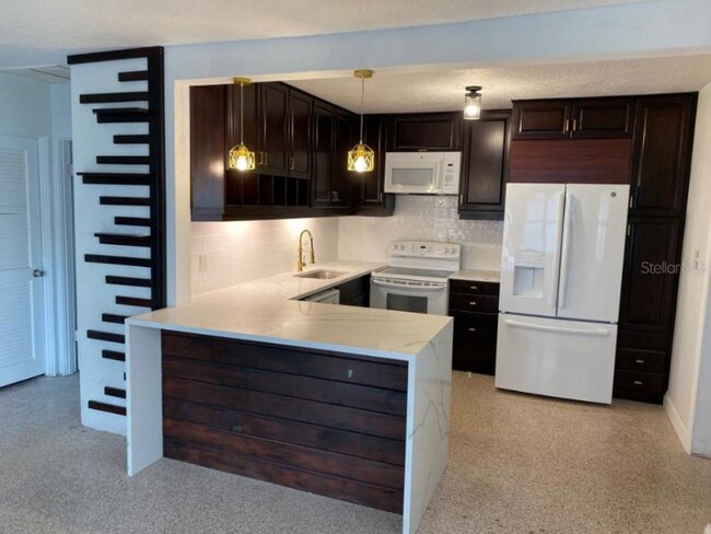 Foto del edificio - 3250 Yorktown St