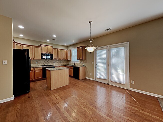 Building Photo - 758 York View Drive