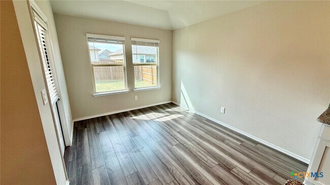 Building Photo - 2333 Merganser Dr