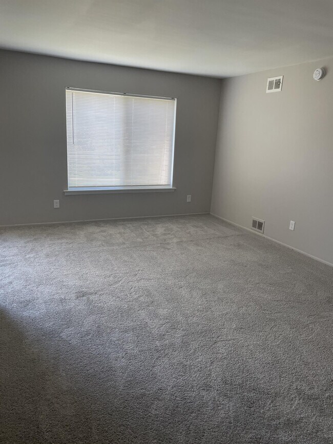 Foto del edificio - 11331 Old Goddard Rd