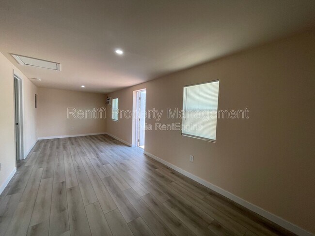Foto del edificio - 101 3rd St