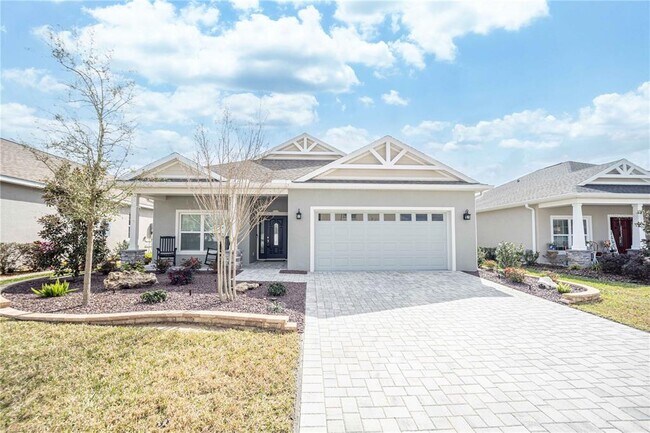 Foto del edificio - 4995 NE 125th Lp