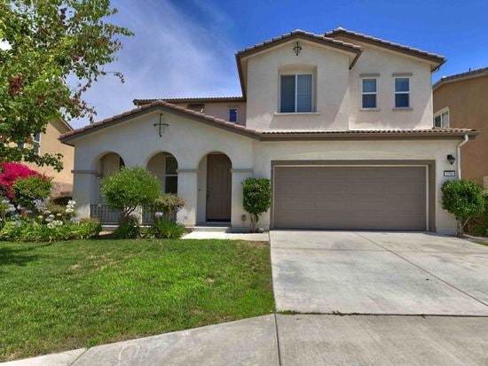 Building Photo - 3786 Lake Cir Dr