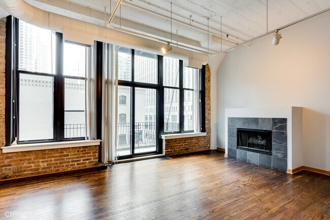 Foto del edificio - 333 W Hubbard St