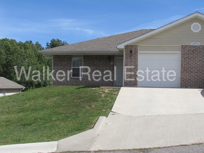 20956 Homer St Unit a, Saint Robert, MO 65584 Apartment for Rent in
