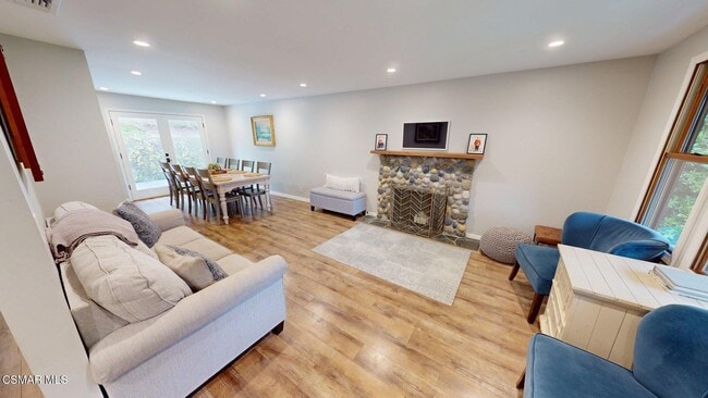 Building Photo - 30621 Sandtrap Dr