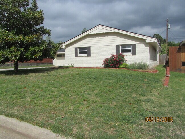 Foto del edificio - NICE NW HOME