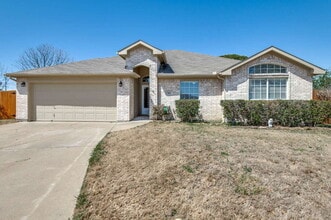 Building Photo - 3111 Ponds Edge Trail