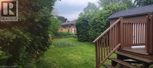 Photo du bâtiment - 51 E 16th St