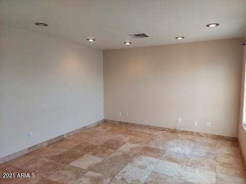 Foto del edificio - 3242 W Quail Ave