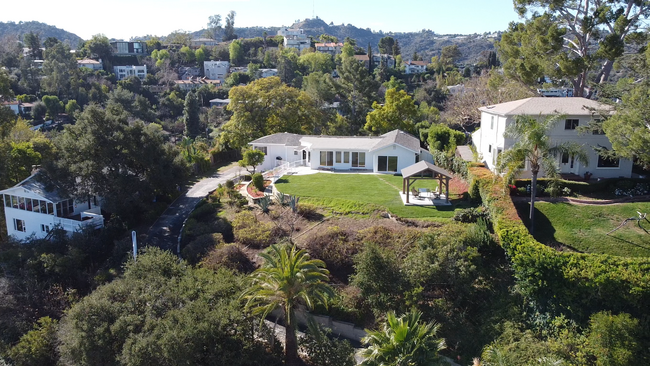 Building Photo - 11700 Laurelwood Dr