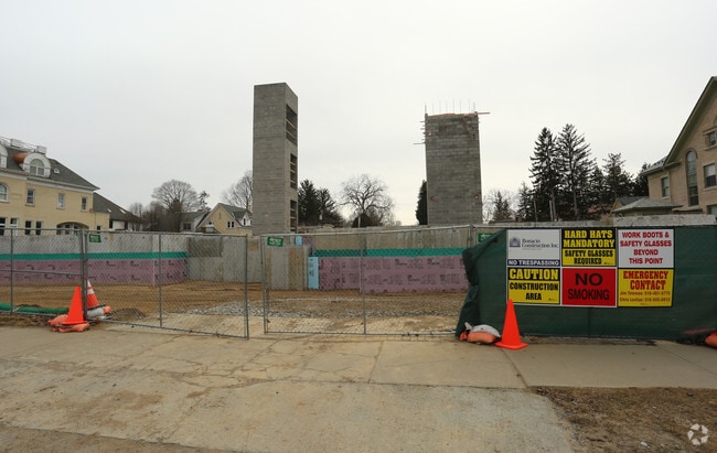 Building Photo - 30-46 Union Ave