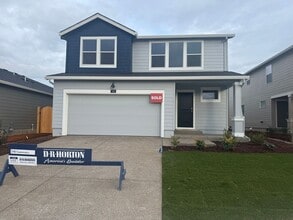 Building Photo - 345 Stella St NE