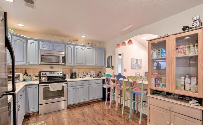 Building Photo - Amazing Horsetooth Lake Estates Property