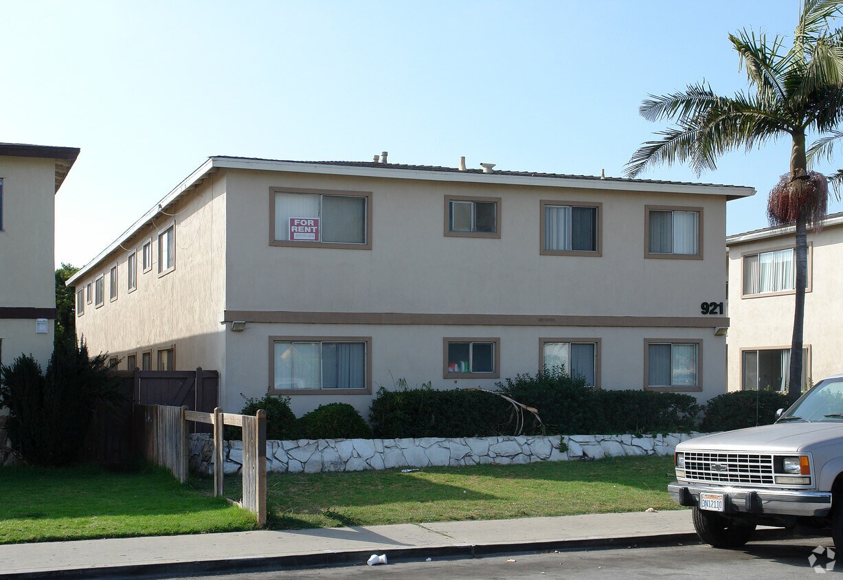 Foto del edificio - 921 S Ventura Rd