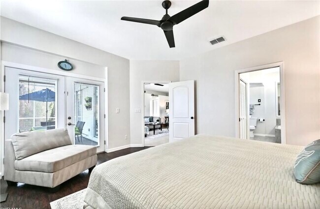Foto del edificio - 912 Briarwood Blvd