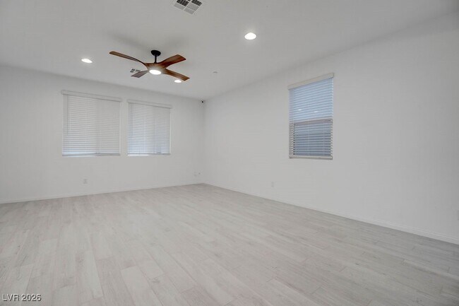 Building Photo - 111 Balsam Leaf Ct