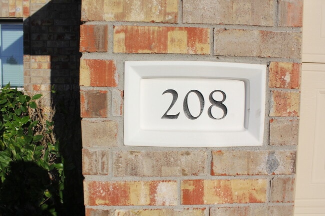 Foto del edificio - Adorable 1 story 4 Bedroom In Kyle