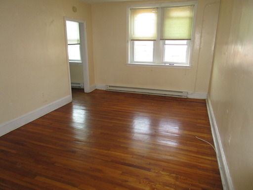 Building Photo - 360 E Tulpehocken St