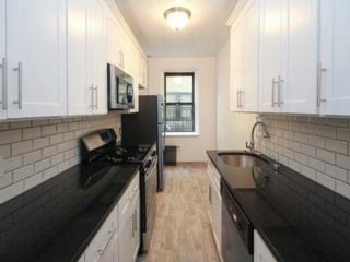 Building Photo - 94-40 210th St