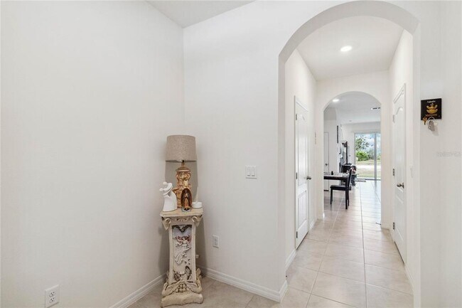 Foto del edificio - 1121 Blue Jay Dr