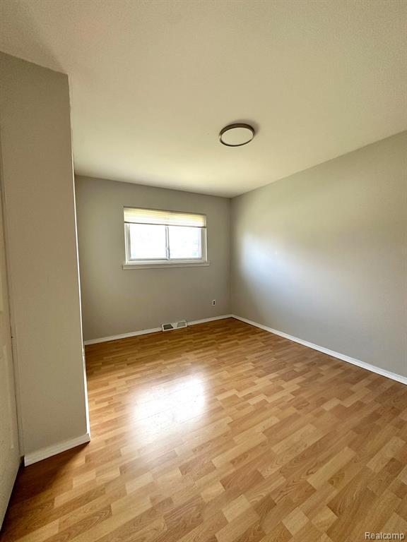 Building Photo - 26759 Masch Dr