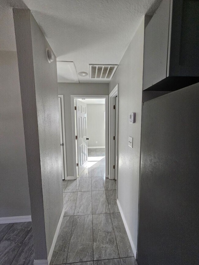 Foto del edificio - 2 Bedroom 1 Bath Duplex in Haines City