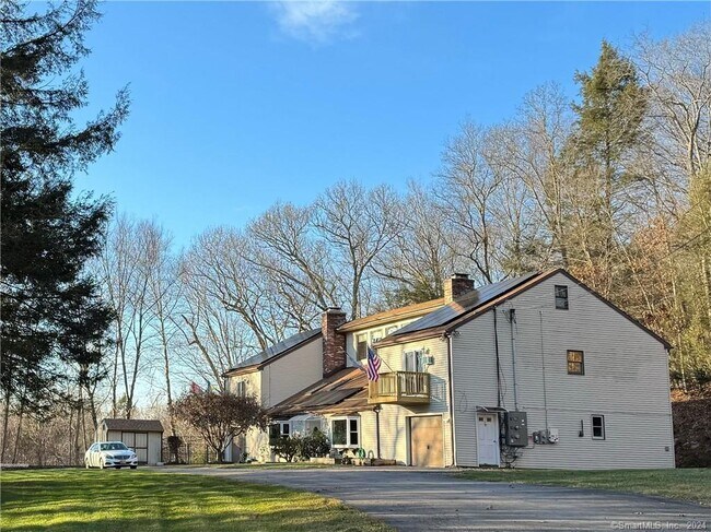 Foto del edificio - 968 Middletown Rd