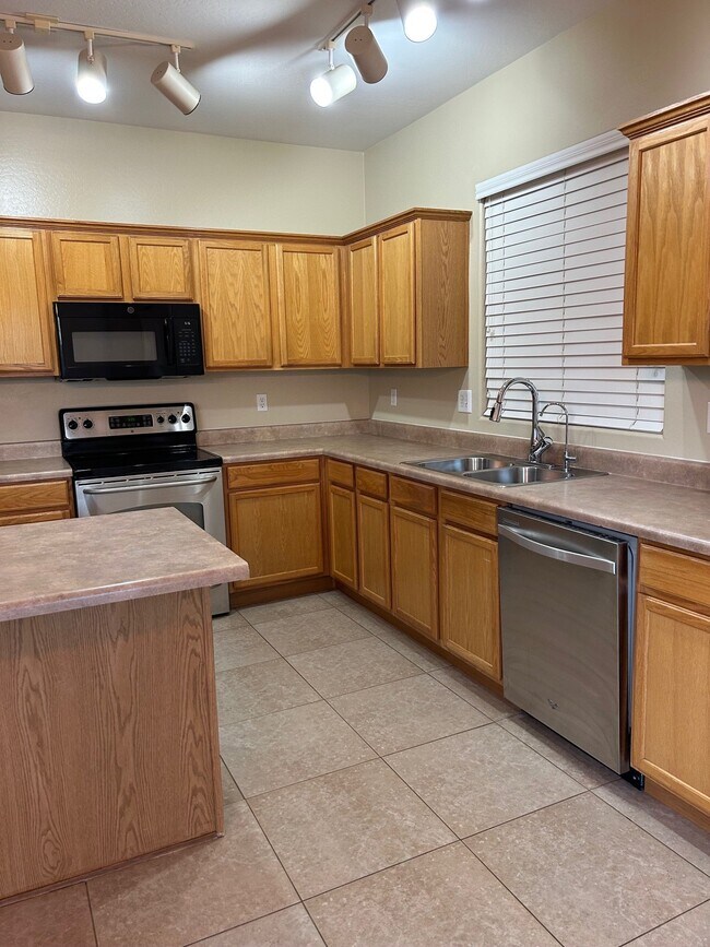 Foto del edificio - 17923 W Port Au Prince Ln