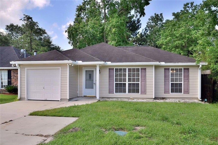Foto principal - 2511 Crane St