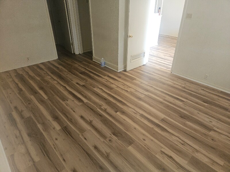 Foto principal - 414 E Avenue A