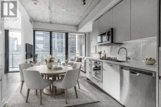 Building Photo - 55 Ontario St