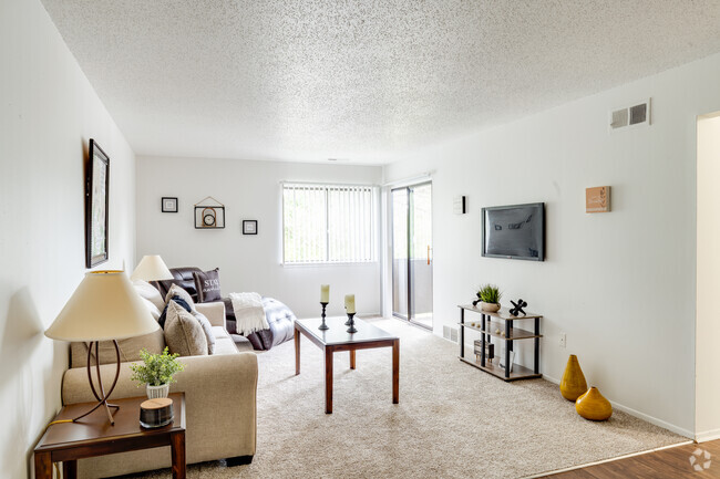 Interior Photo - Pine Hill Apartments