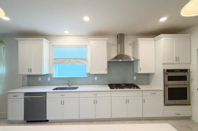 Foto del edificio - Beautiful Custom Home in Del Webb 55+ Community