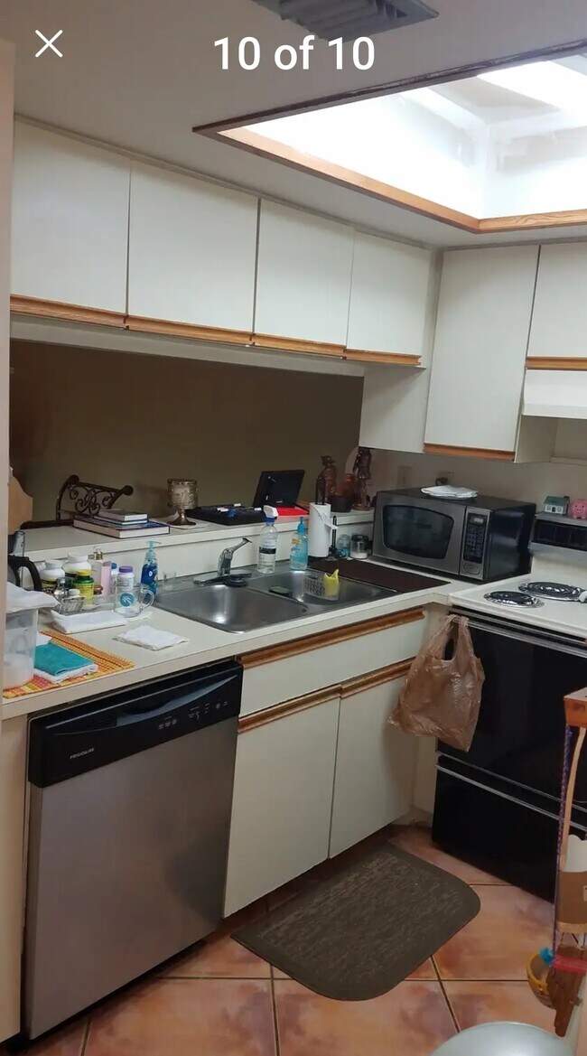 Foto del edificio - 8811 SW 123rd Ct
