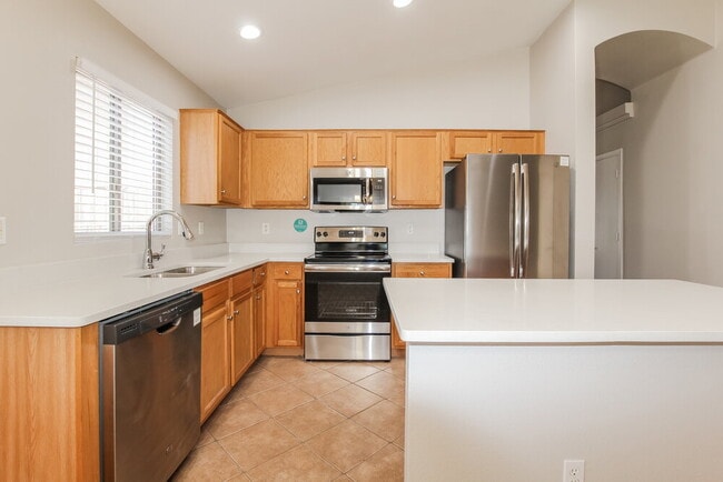 Foto del edificio - 12821 W Crocus Dr