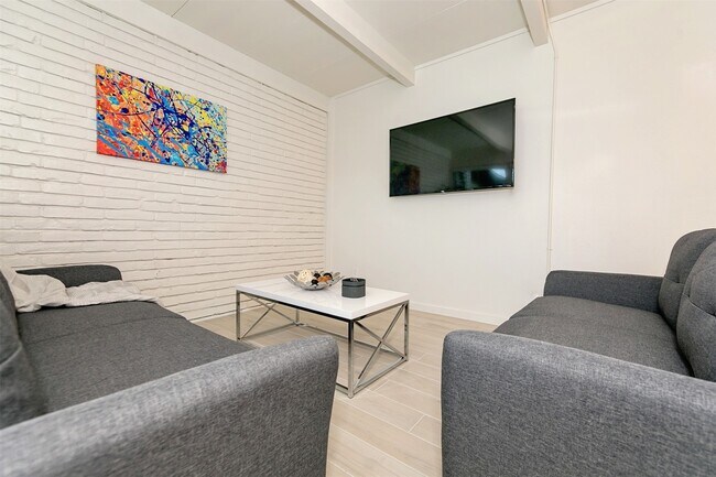 Foto del edificio - 2232 Bellefontaine St