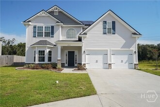 Building Photo - 272 Sawmill Rd