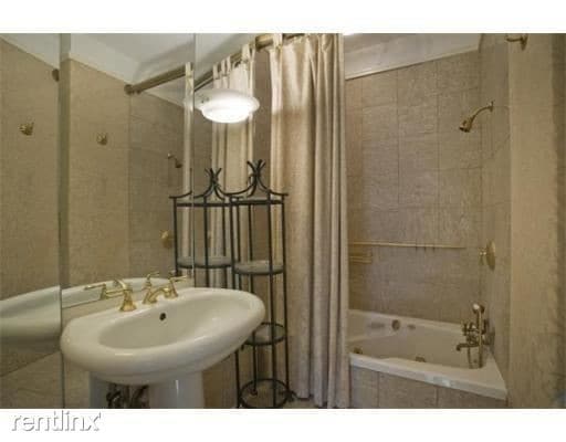 Foto del edificio - 2 br, 2 bath  - 86 Commonwealth Ave # 1A