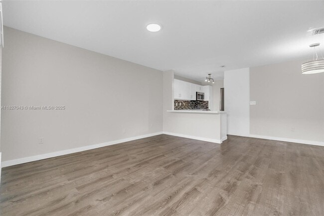 Building Photo - 15348 SW 72nd St