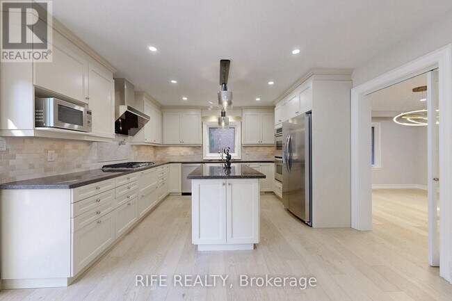 Photo du bâtiment - 8 Elliotwood Ct