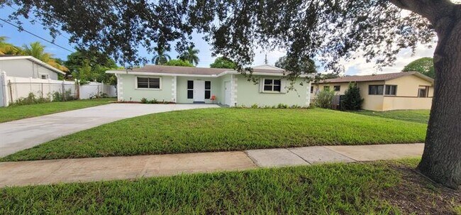 Foto del edificio - 4460 NW 4th St